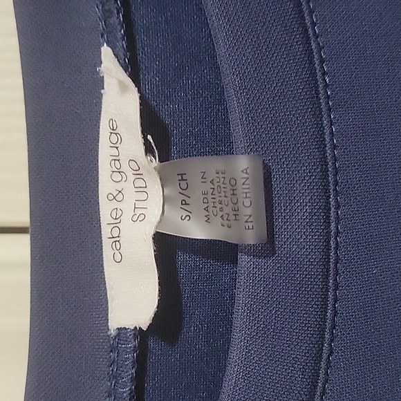 Blue outfit robert louis (s) pants. Cable & gauge (s) top. - Picture 3 of 9